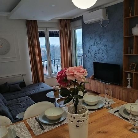 Apartman Milla Lux Újvidék Kültér fotó