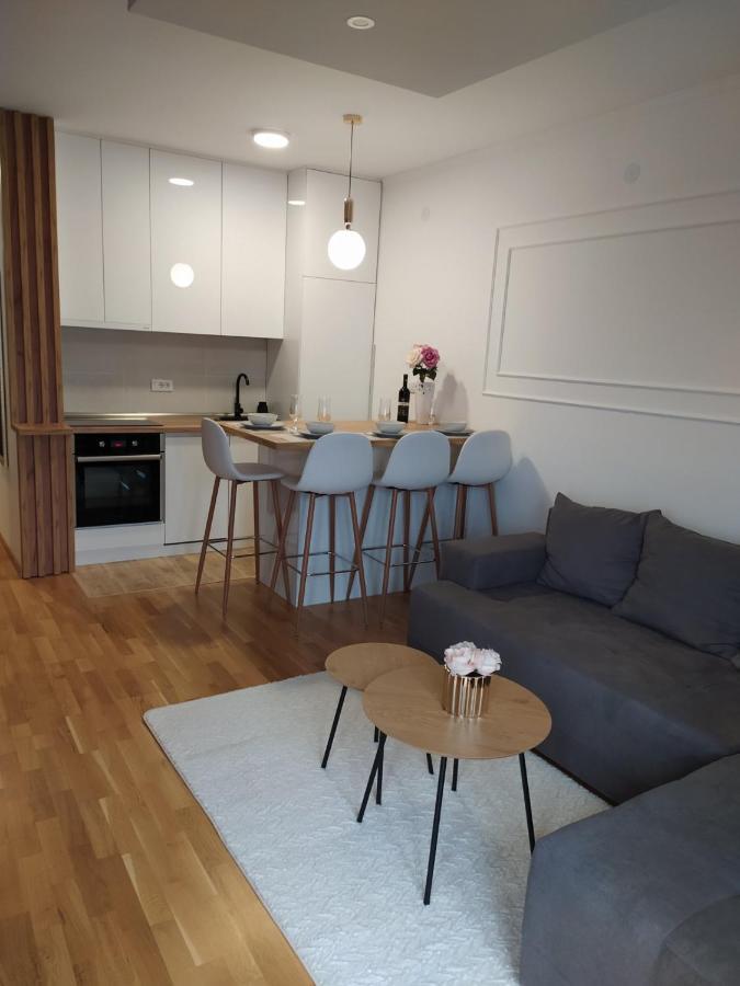 Apartman Milla Lux Újvidék Kültér fotó